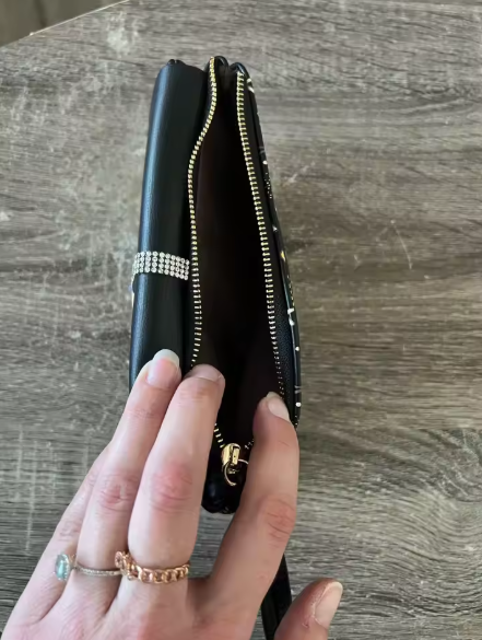 大人かわいい カートゥーン柄 長財布（リストレット付き）｜全6色